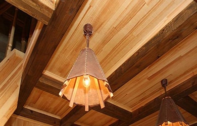 Отделка потолка