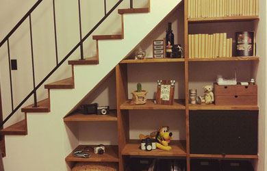 Полки под лестницей