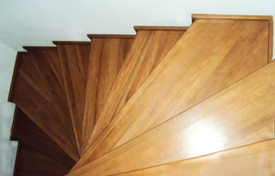 Деревянные ступени